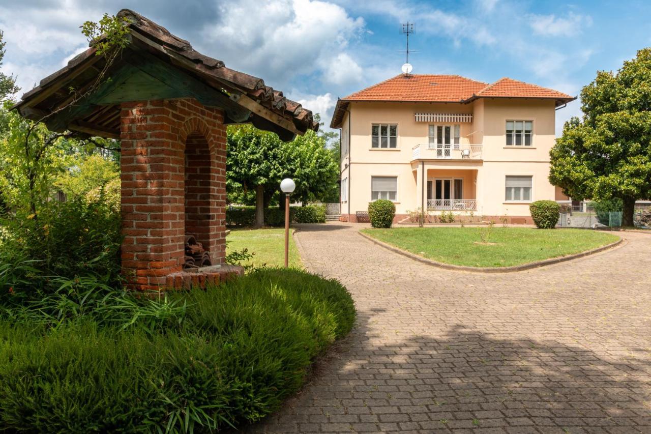 Maison Cecile Appartamento In Villa. Host Marianna Aglie Екстер'єр фото